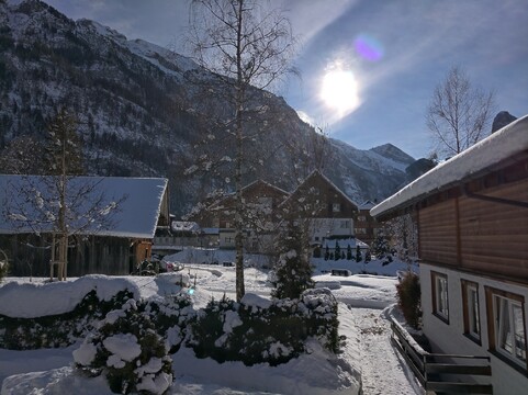 Bei den Chalets.