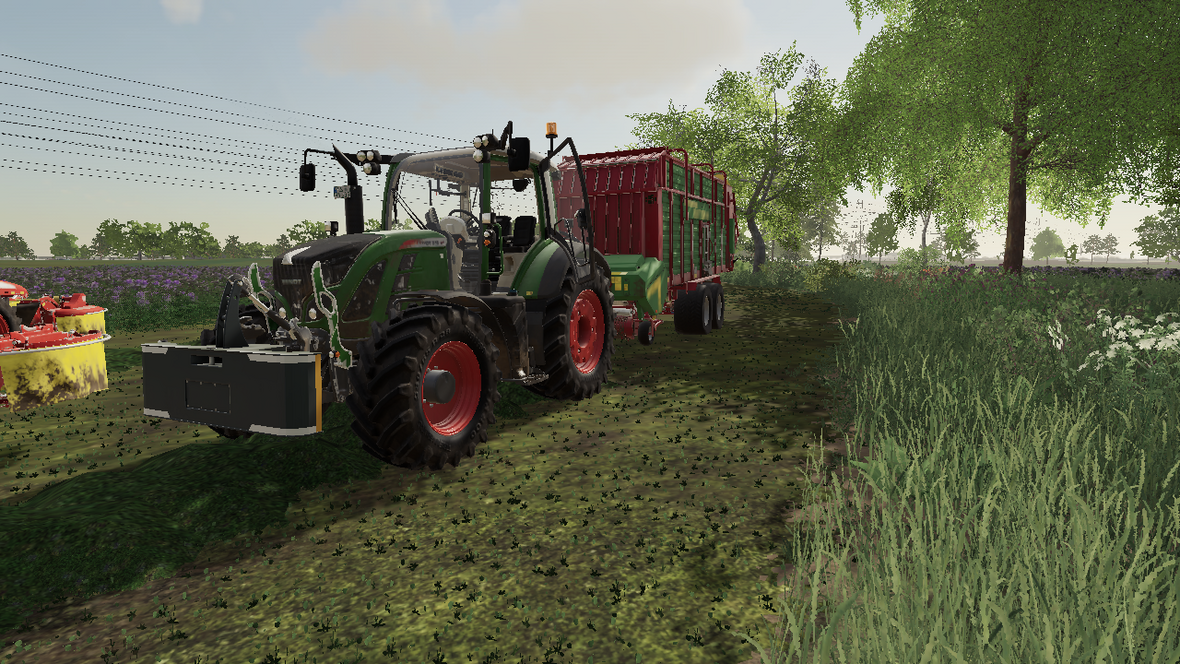 Fendt 516 Vario bei Luzerne einfahren auf der Rade Old