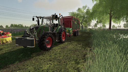 Fendt 516 Vario bei Luzerne einfahren auf der Rade Old