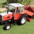 Steyr 8090 am futter holen