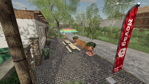 Der Hofladen bietet Ausflüglern jetzt auch ein Plätzchen zum Pause machen