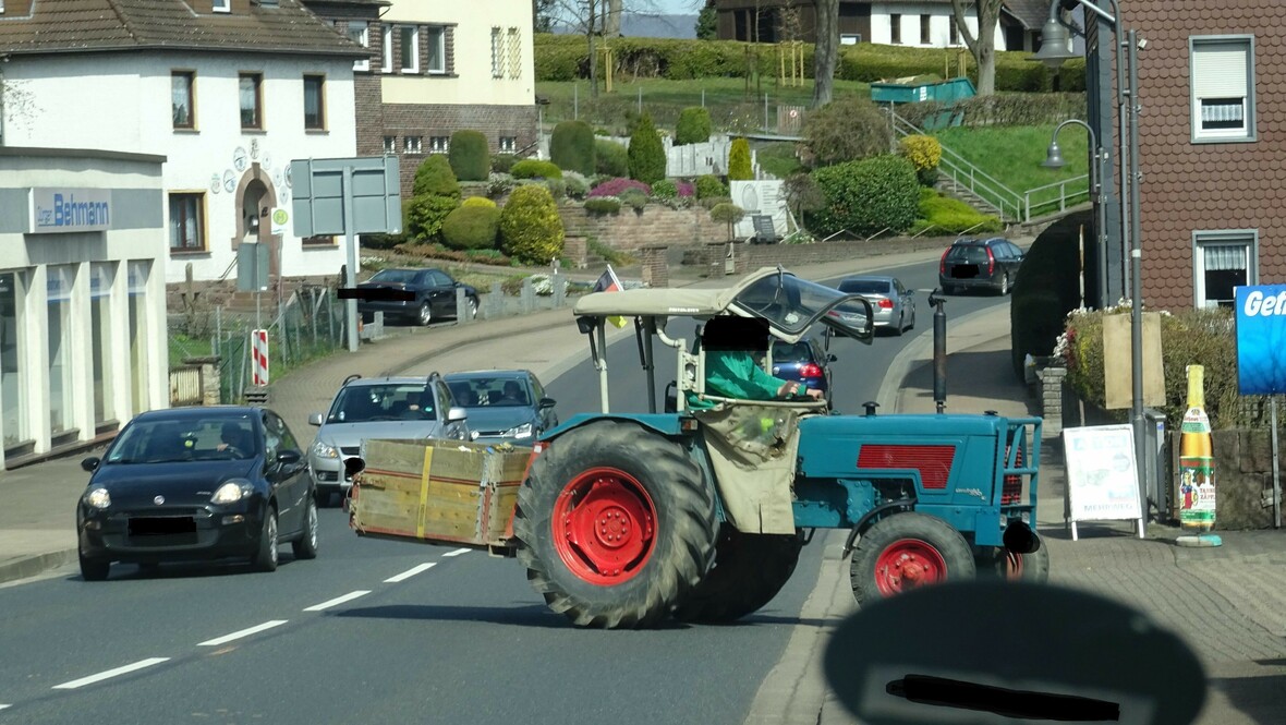 Hanomag Perfekt 400 E