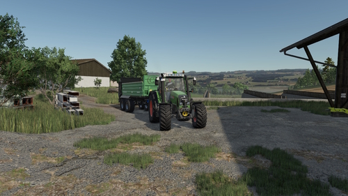 So heute mal den neuen Miststreuer zum Betrieb in Gebersdorf gebracht.